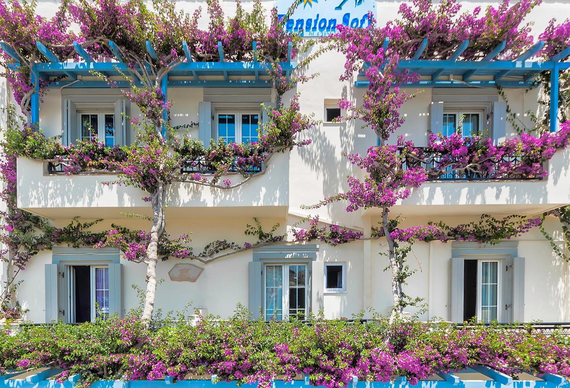 Sofi Pension Naxos City Bagian luar foto