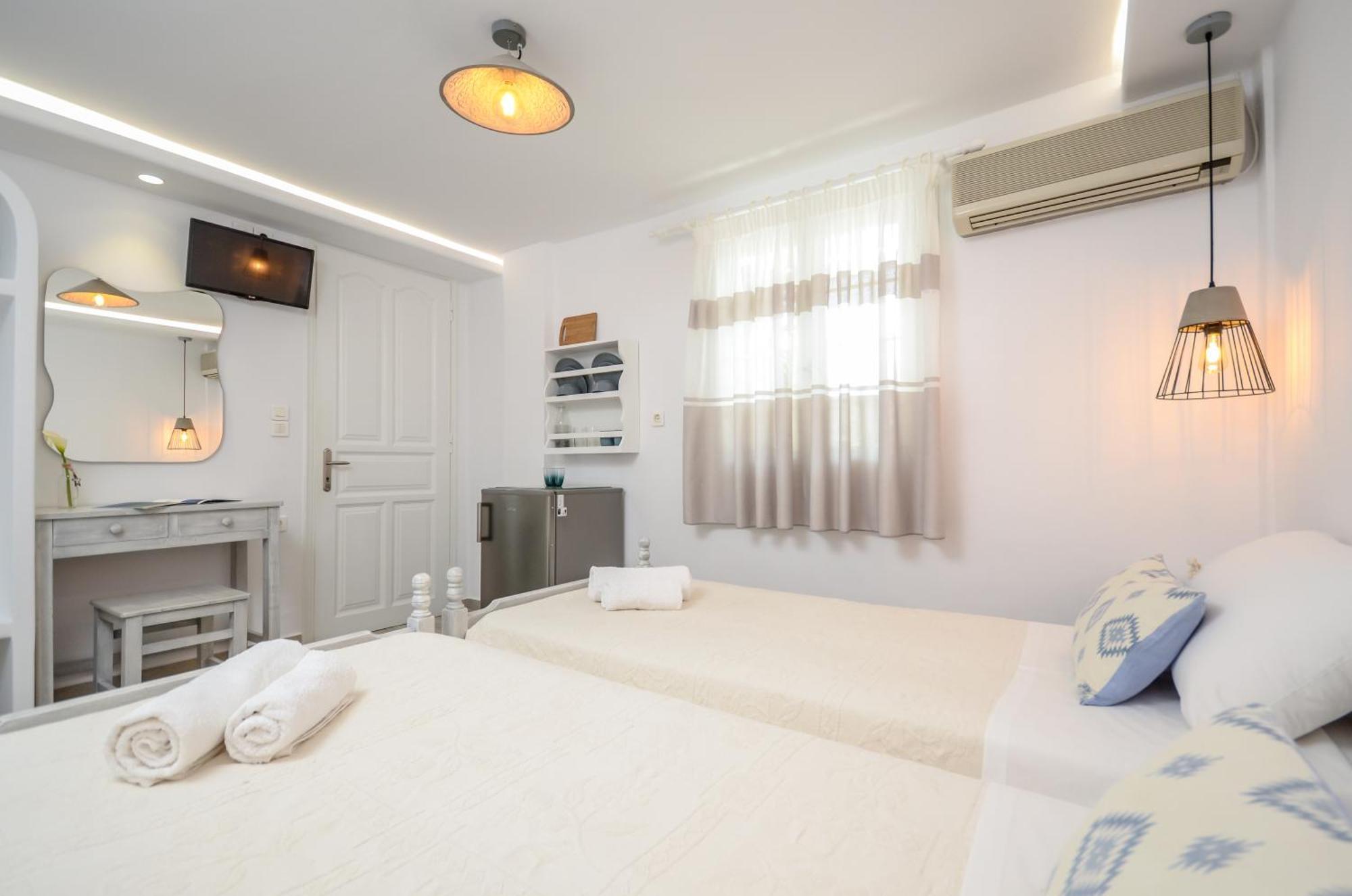 Sofi Pension Naxos City Bagian luar foto