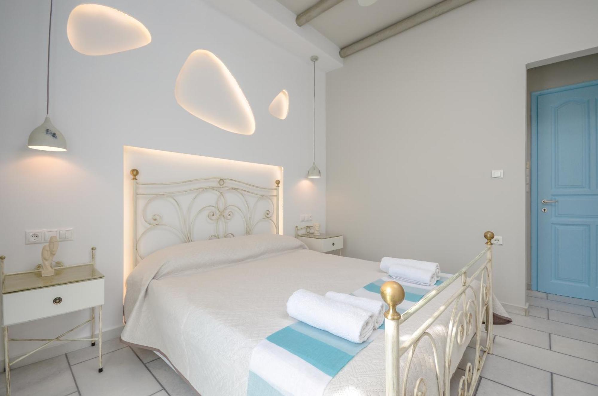 Sofi Pension Naxos City Bagian luar foto
