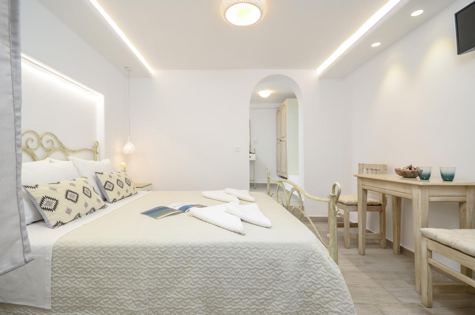 Sofi Pension Naxos City Bagian luar foto