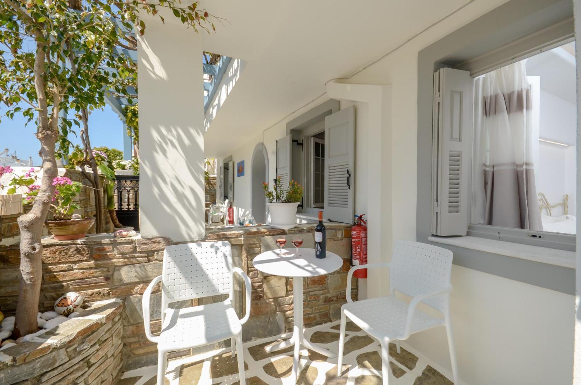 Sofi Pension Naxos City Bagian luar foto